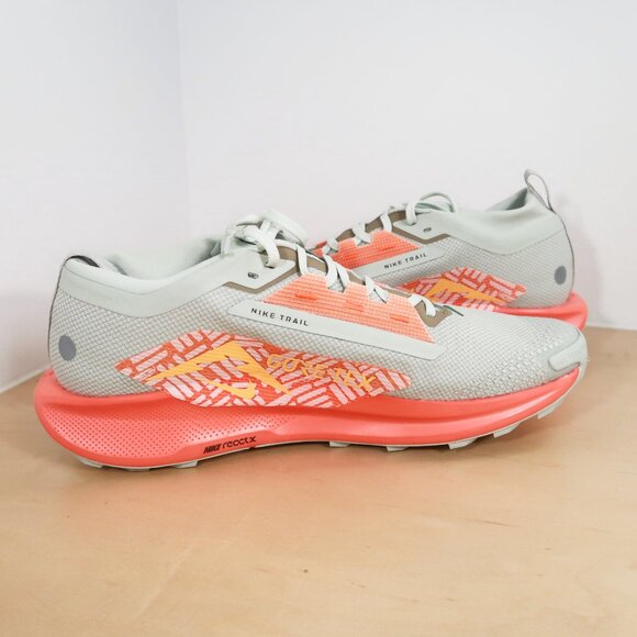 NWOT Nike Pegasus Trail 5 GORE-TEX Running Shoes | 12.5 - Picture 7 of 11